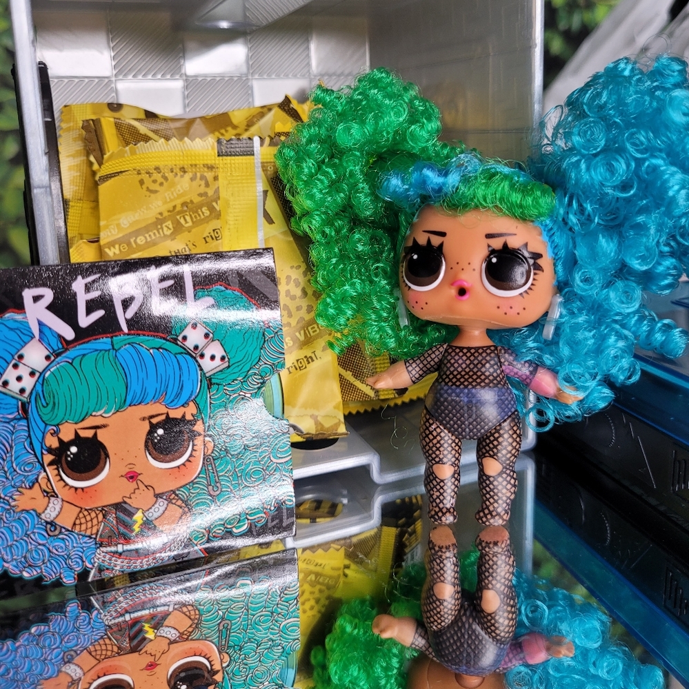 Lol Surprise Rebel Doll Curly Hair Small Toy Collectible